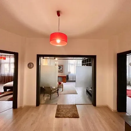 Apartment Downtown Serenity